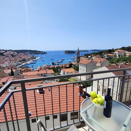 Brand New Apt W Balcony & Perfect Seaview At Center Hvar Town Eksteriør bilde