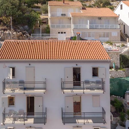 Brand New Apt W Balcony & Perfect Seaview At Center Hvar Town Eksteriør bilde