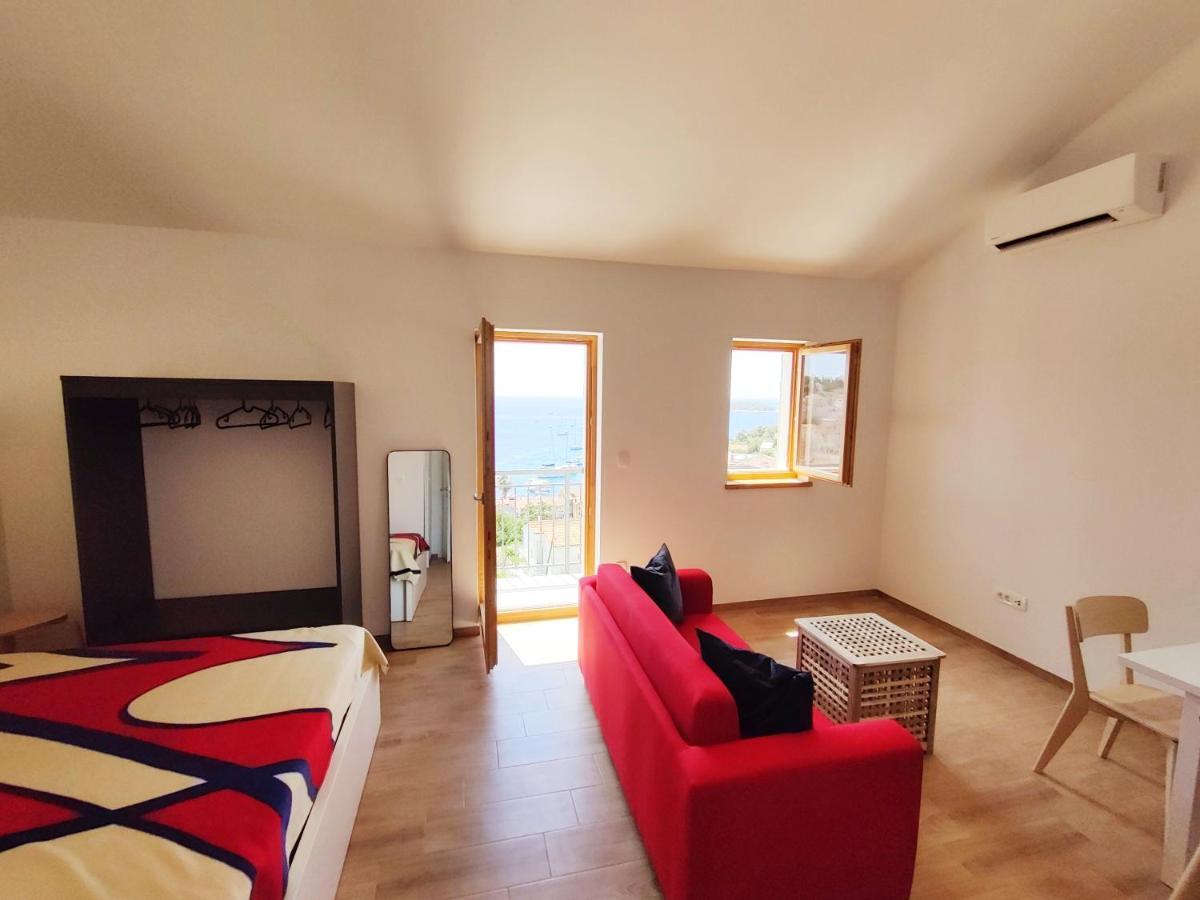 Brand New Apt W Balcony & Perfect Seaview At Center Hvar Town Eksteriør bilde