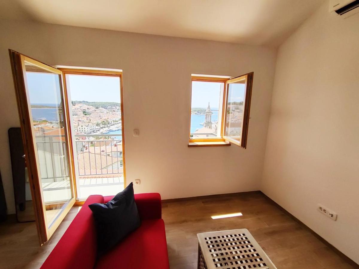 Brand New Apt W Balcony & Perfect Seaview At Center Hvar Town Eksteriør bilde
